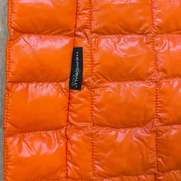 The North Face Men’s ThermoBall Eco Jacket - Picture 5 of 7